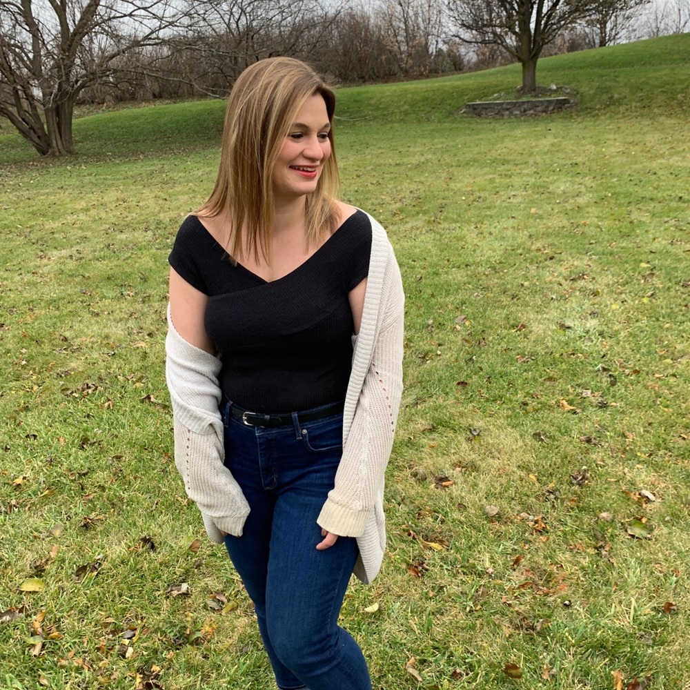 Meet your Posher, Lauren